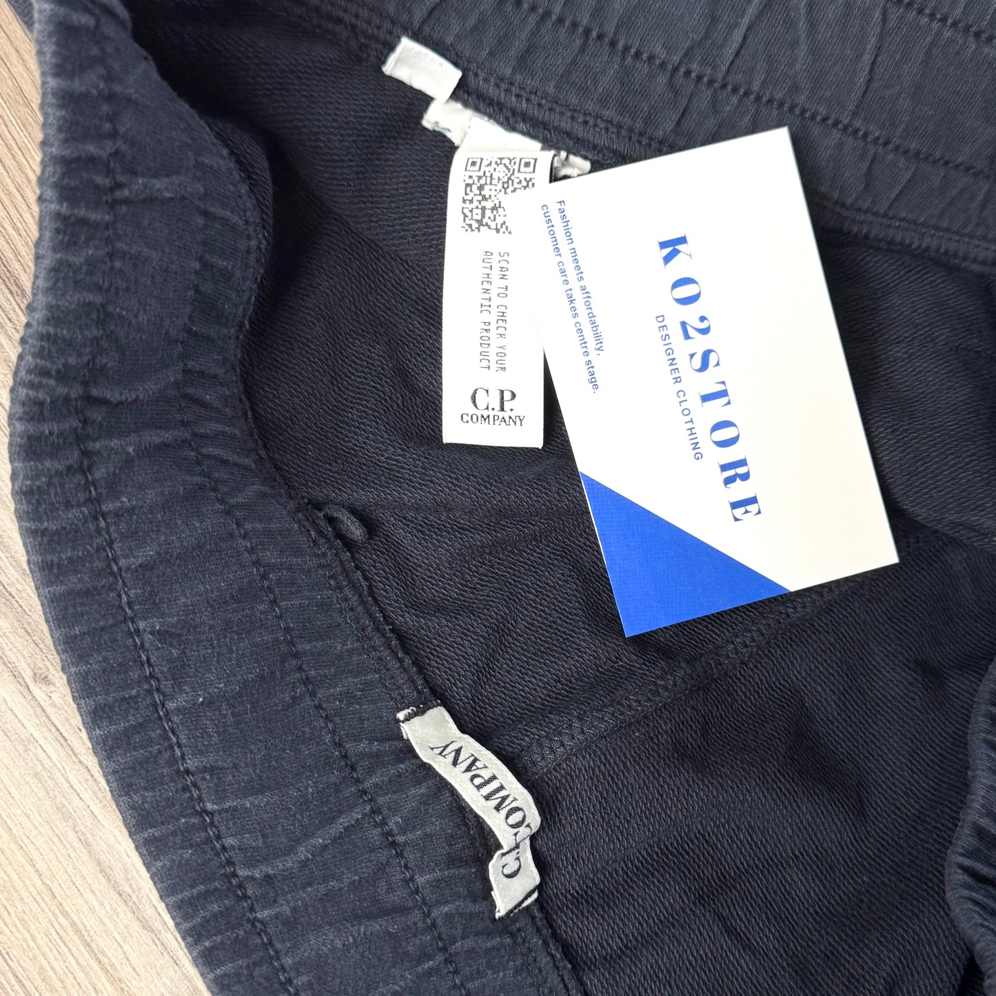CP Company Fleece Lens Shorts - Small 30W