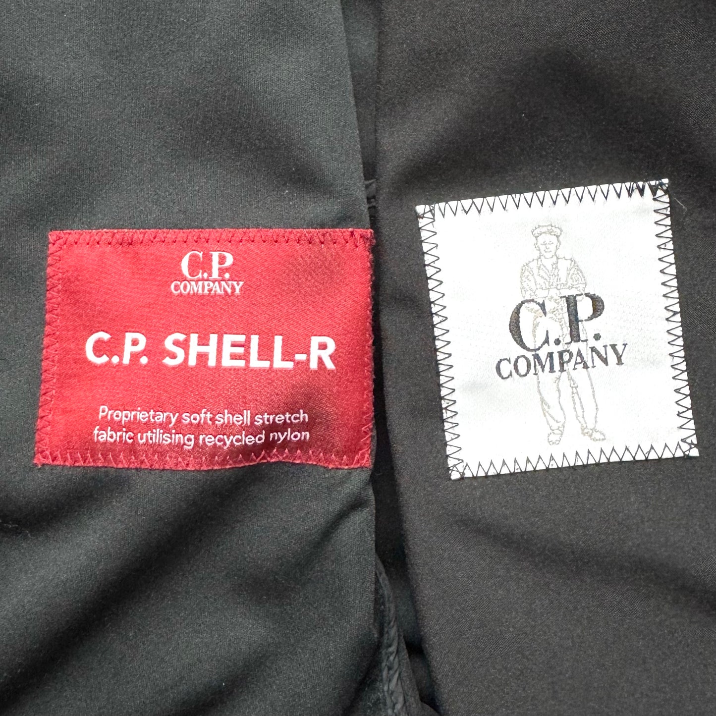 CP Company Shell-R Full Zip Lens Jacket - XL