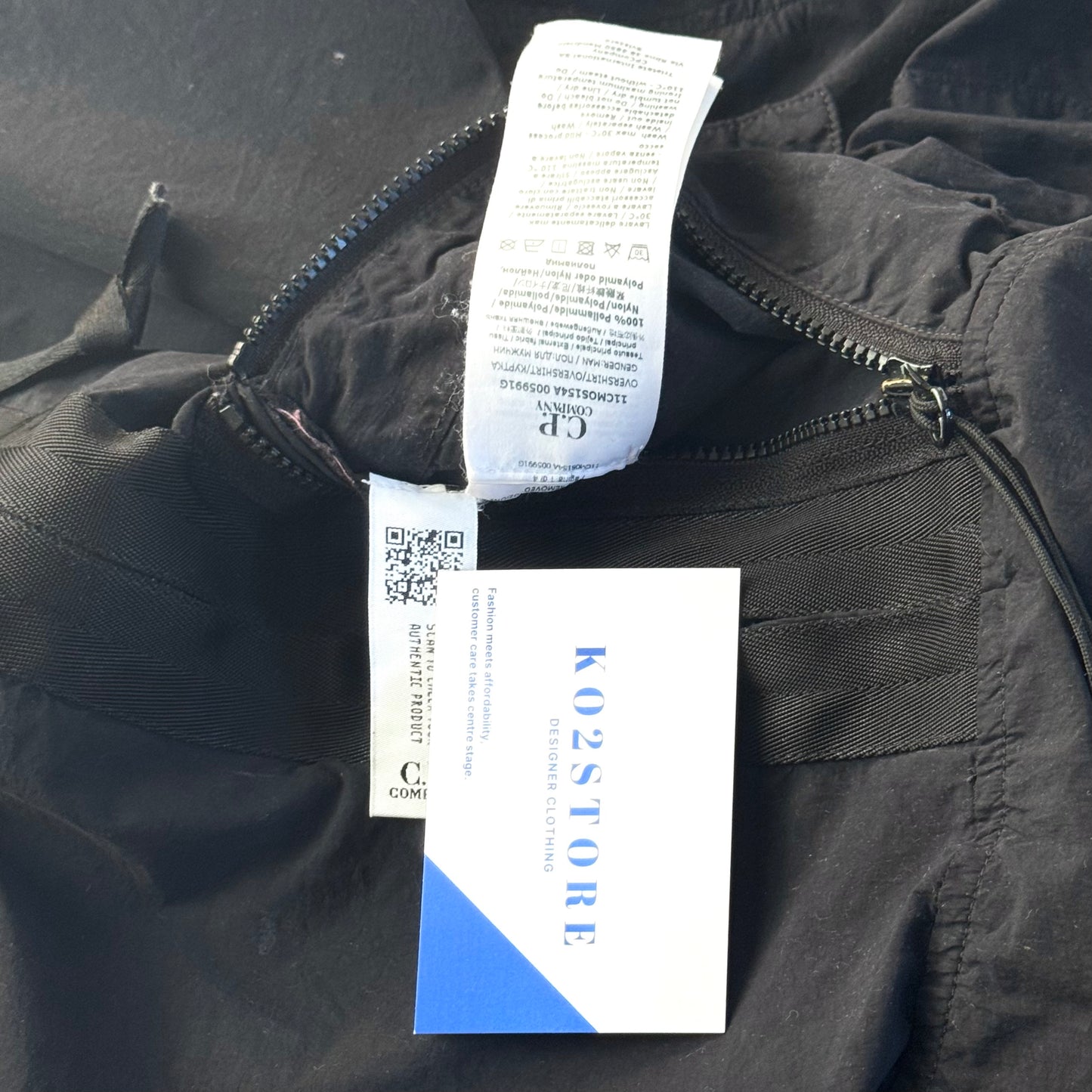 CP Company Flatt Nylon Half Zip Lens Smock - XL ptp24”