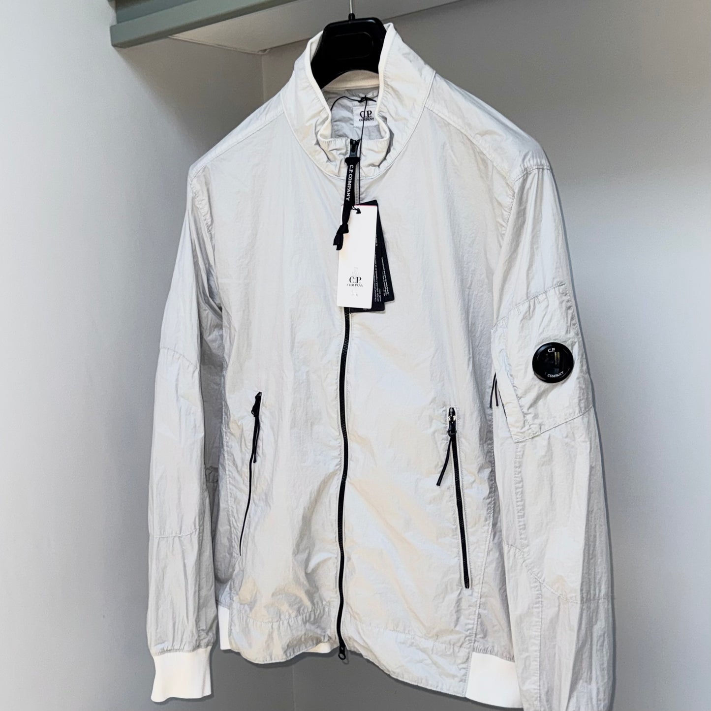 CP Company Nyfoil Nylon Full Zip Lens Jacket - XL ptp23.5”