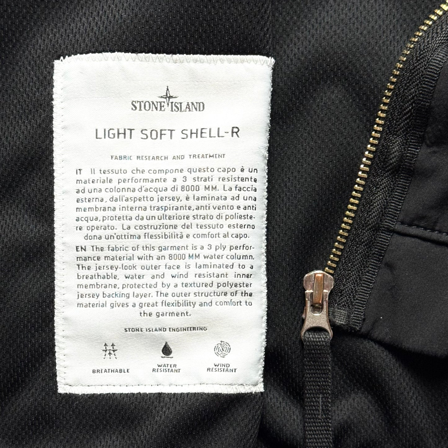 Stone Island Light Soft Shell-R Full Zip Badge Jacket - Large ptp23”