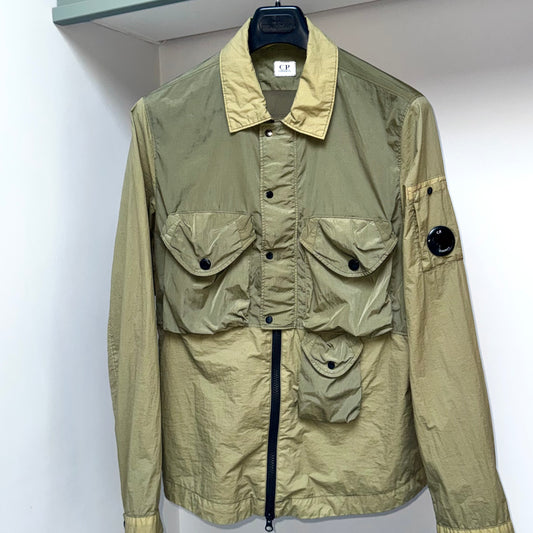 CP Company Green Taylon L Nylon Utility Full Zip Lens Overshirt - Medium ptp21”