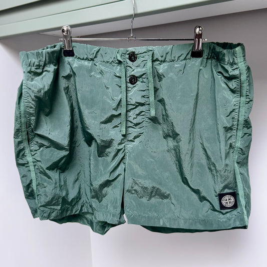 Stone Island Green Nylon Metal Patch Swim Shorts - XXL 38W