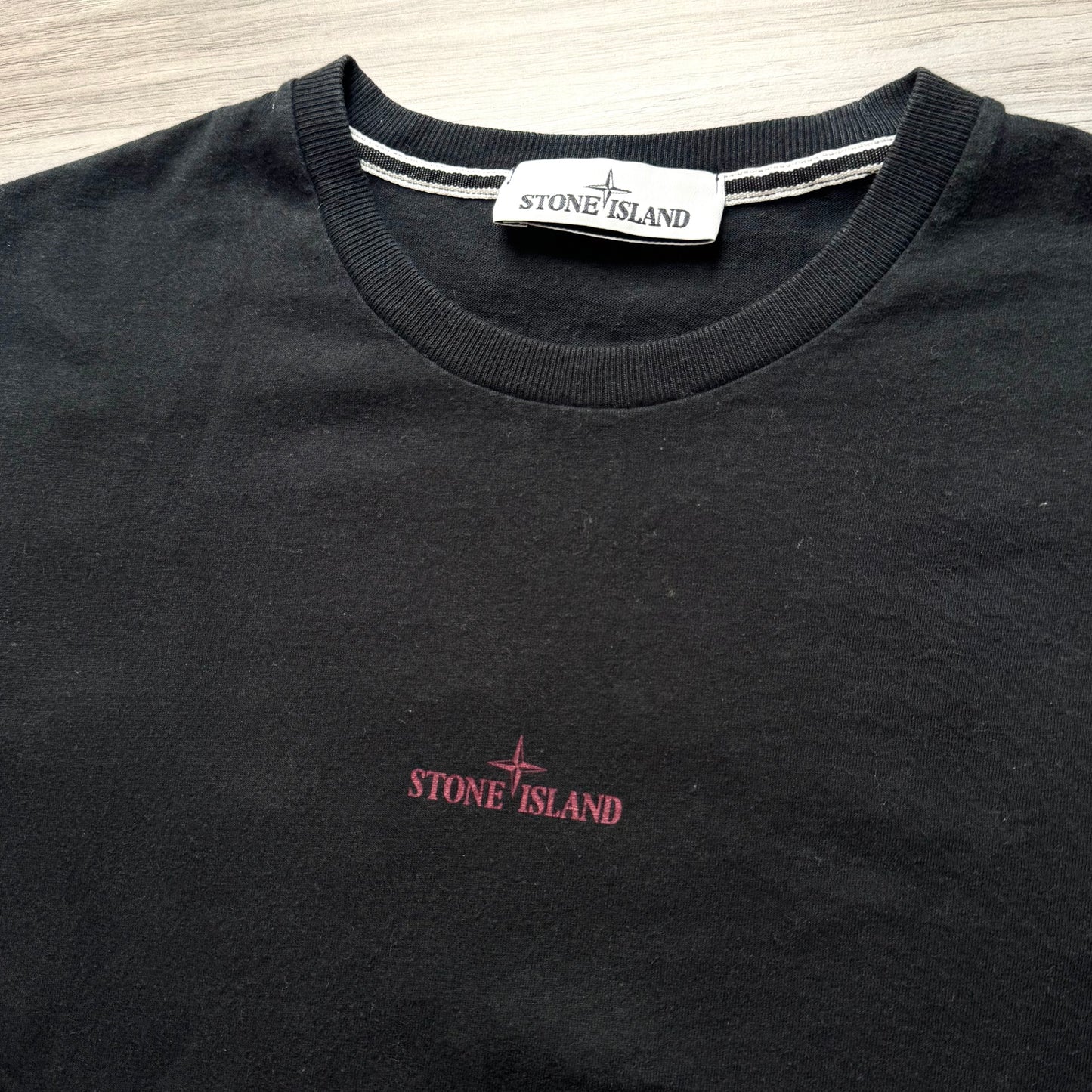 Stone Island Graphic Print T shirt - Small