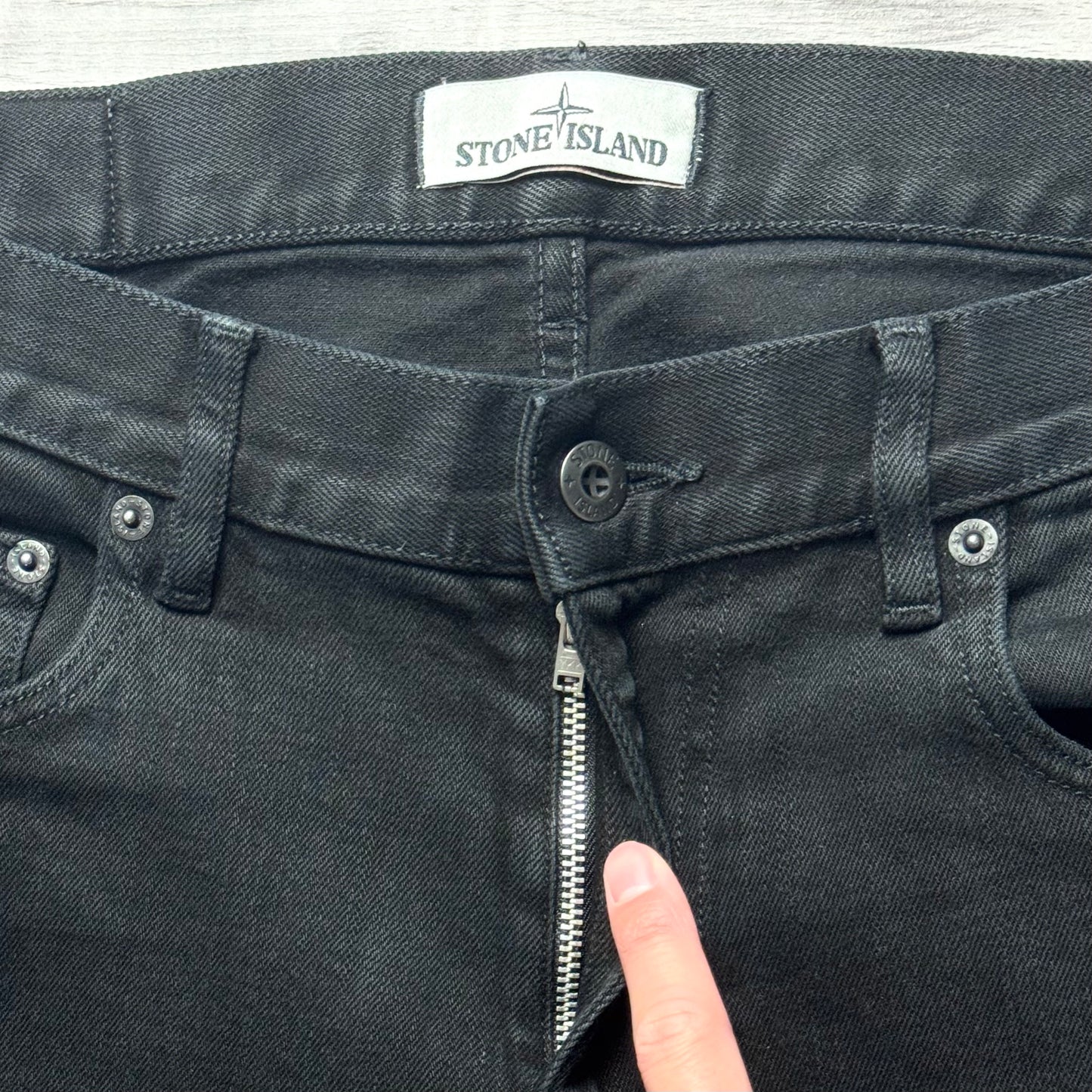 Stone Island Badge Jeans - 32W 32L