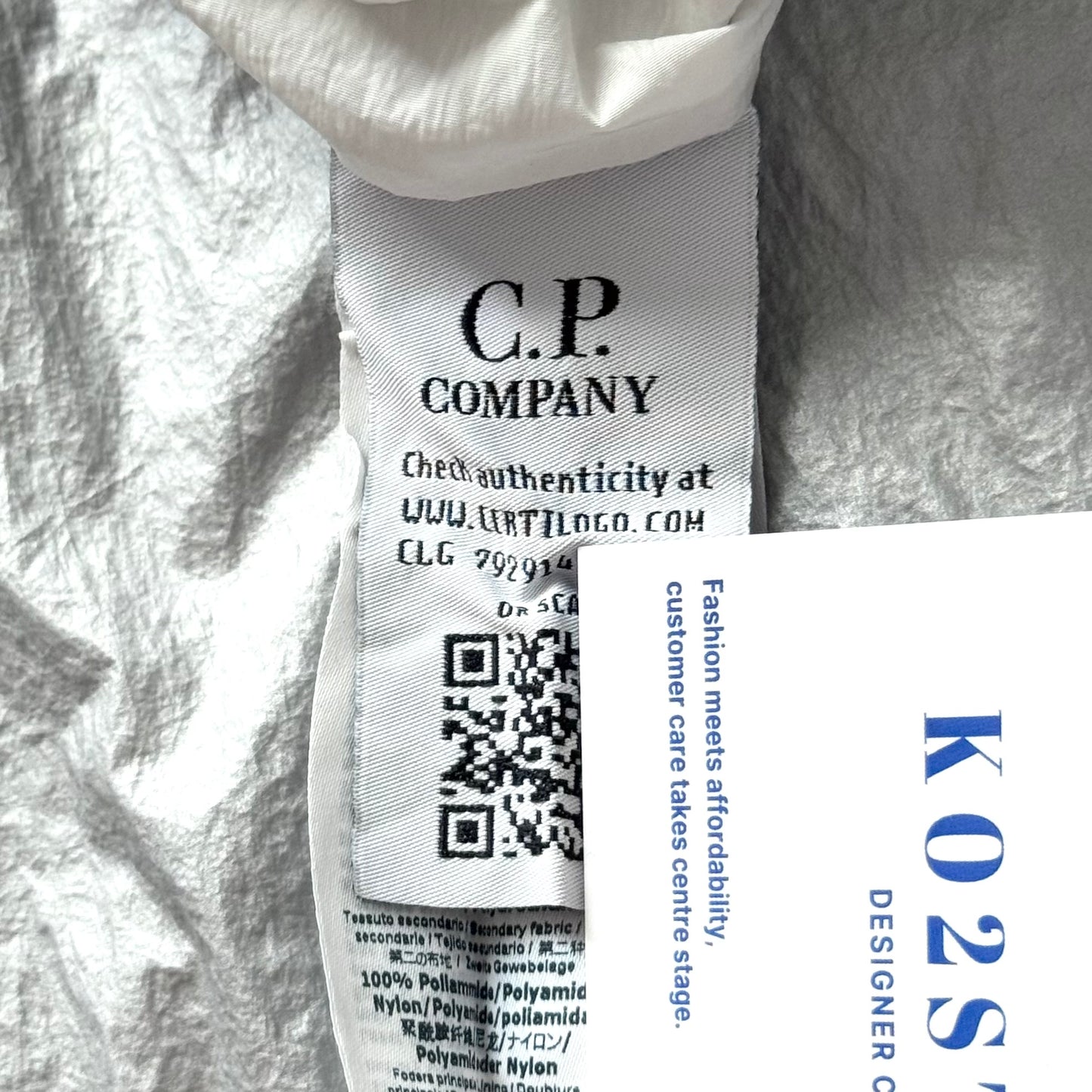 CP Company Nyfoil Nylon Full Zip Lens Jacket - XL ptp23.5”