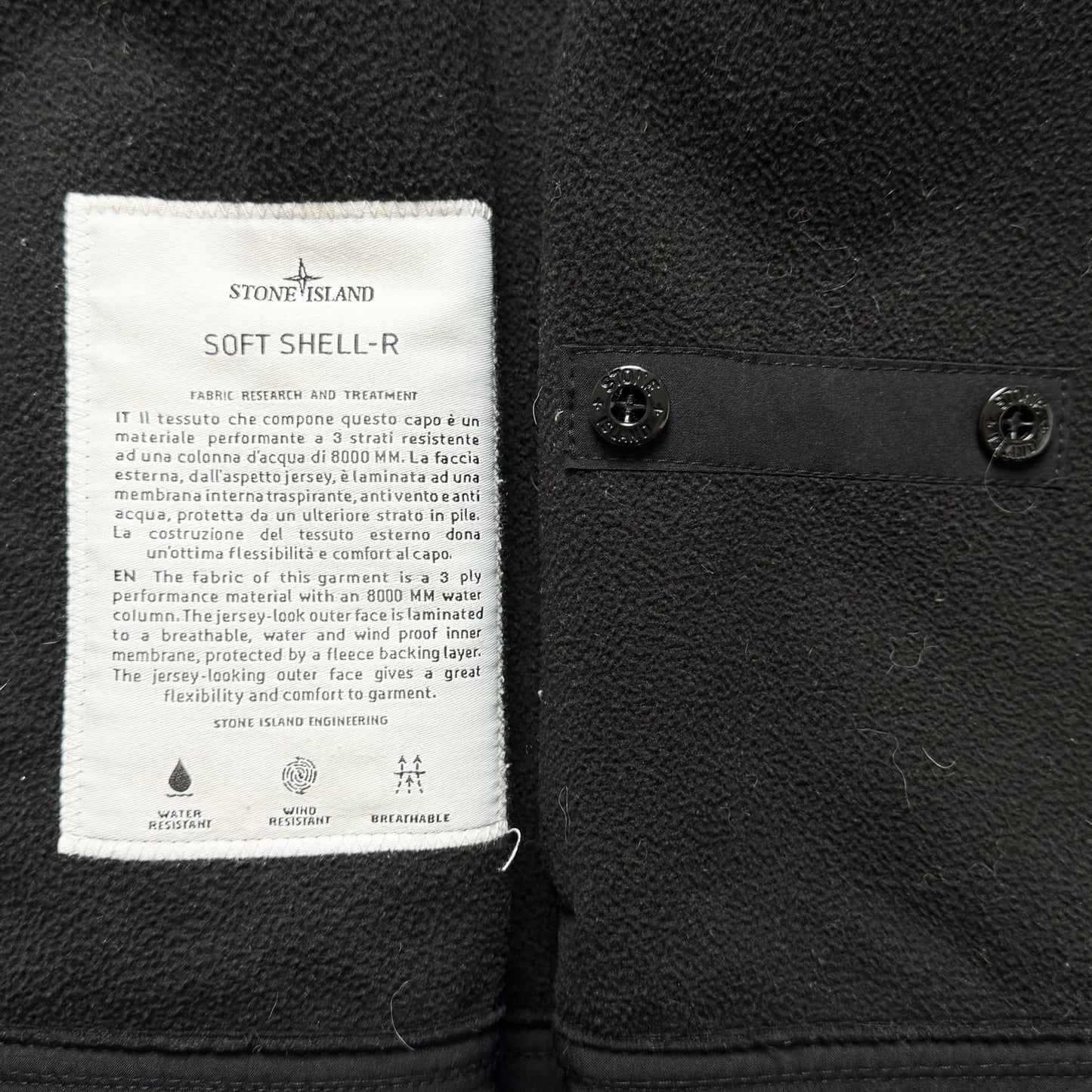 Stone Island Soft Shell-R Full Zip Badge Jacket - Small ptp19.5”