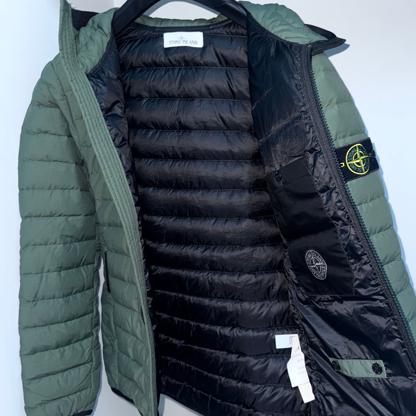 Stone Island O-Cotton / R-Nylon Tela Full Zip Badge Jacket - Small